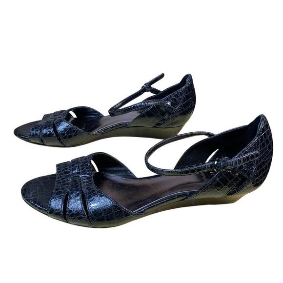 Circa Joan & David Black Snakeskin Wedge Sandals Size 7 - Picture 4 of 9